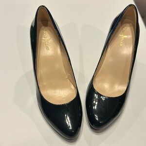 EUC cole haan patent leather pumps!